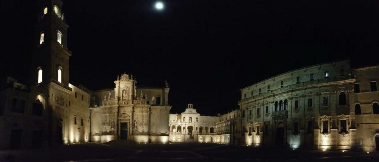 Dimora Petra Apartment Lecce Luaran gambar